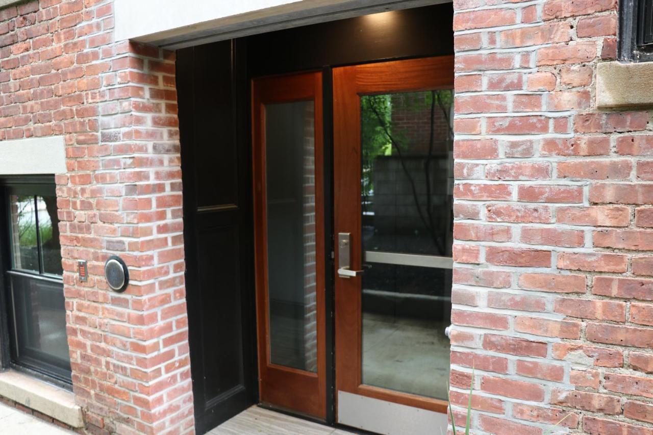 A Stylish Stay W/ A Queen Bed, Heated Floors.. #18 Brookline Zewnętrze zdjęcie